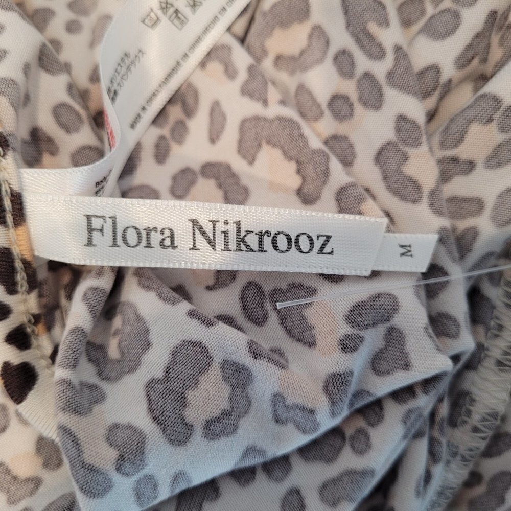 Flora Nikrooz Cora Leopard Print Robe - Picture 8 of 12